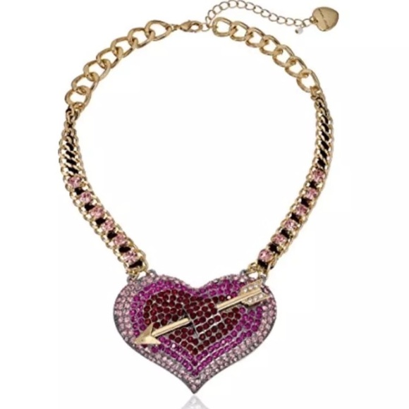 RARE NWT Betsey Johnson Heart Necklace - Picture 1 of 5